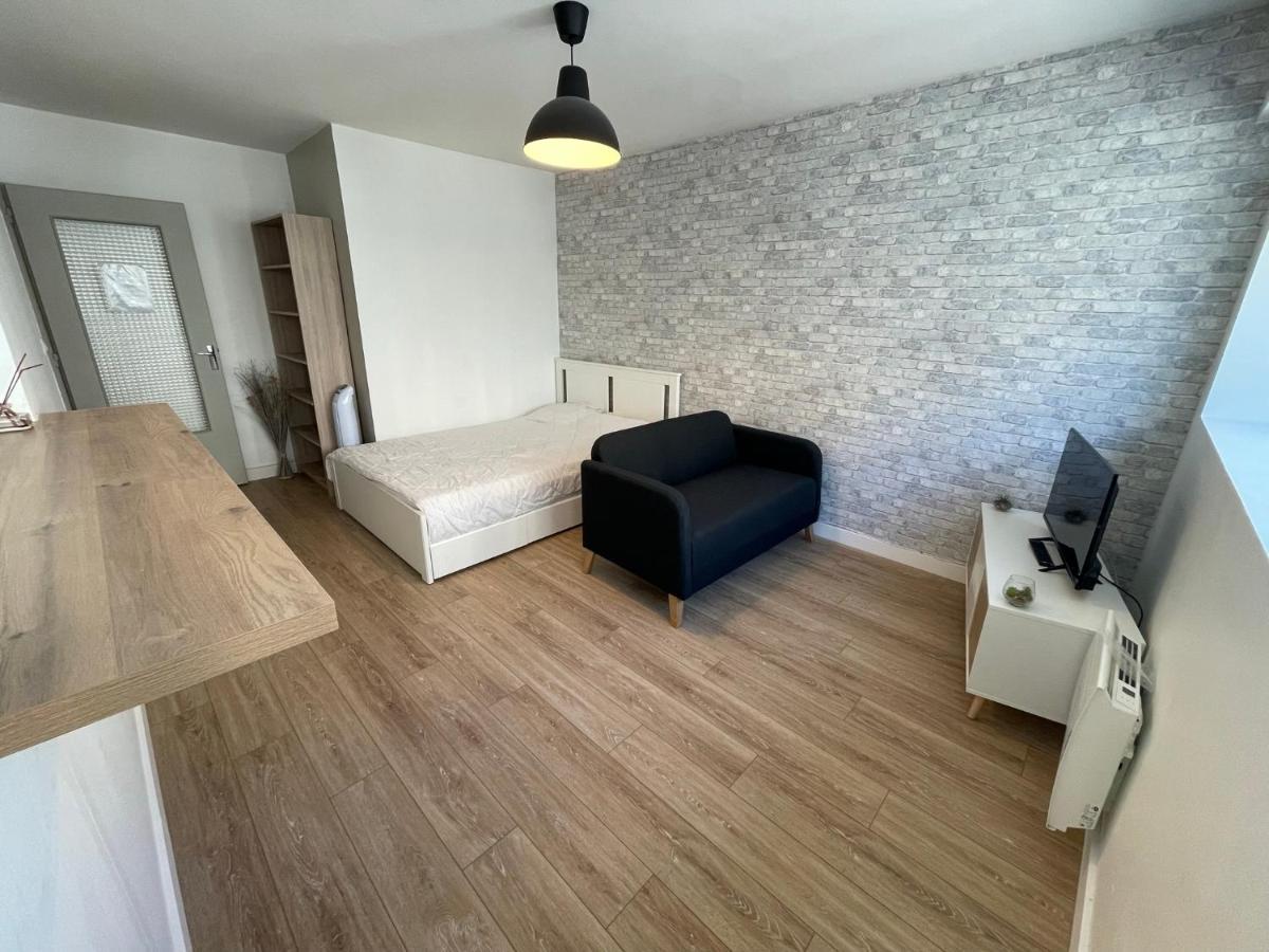 Appartamento Studio&Parking privé Centre Orléans tram au pied Esterno foto